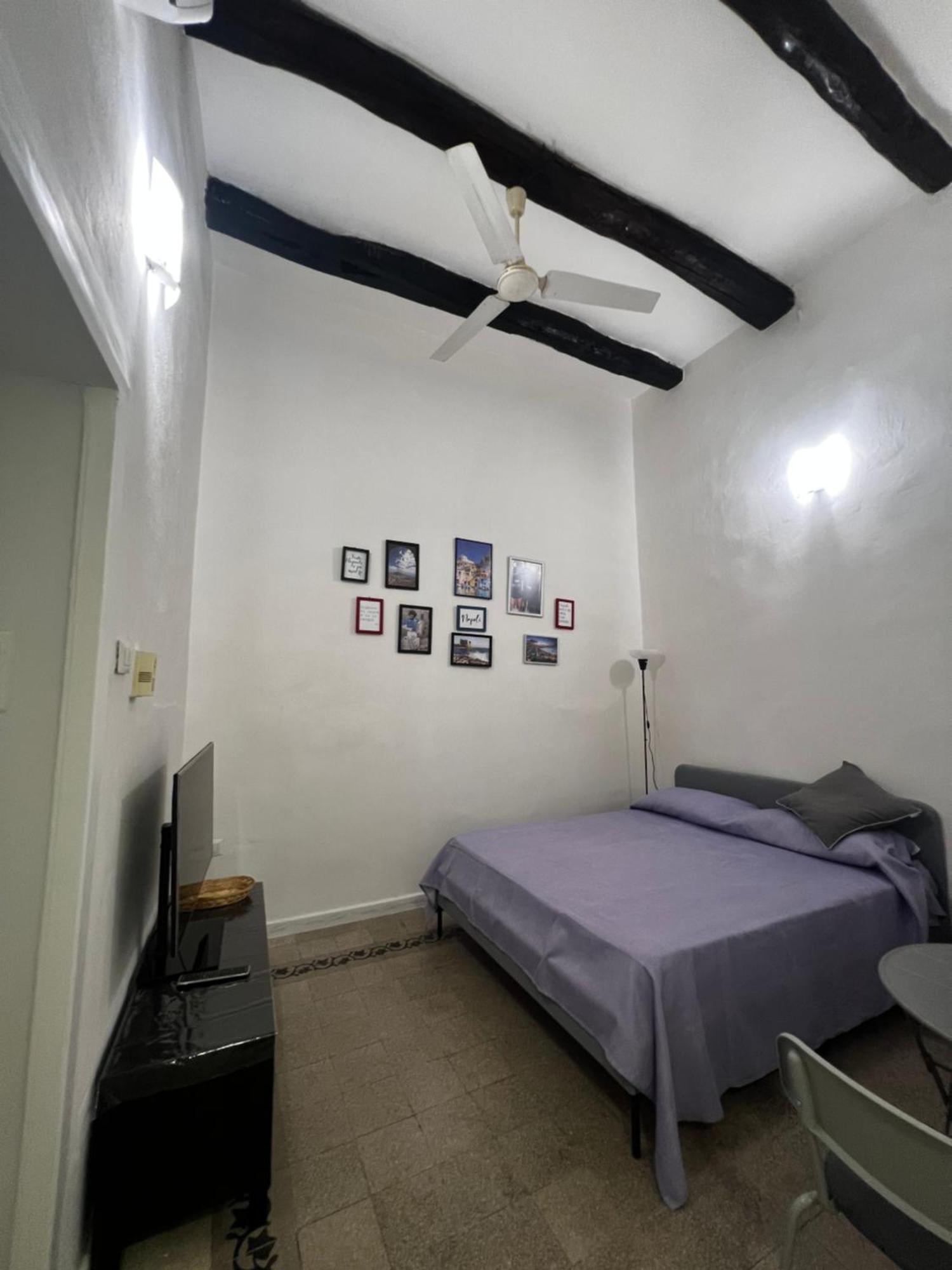 Dimora Nardones Hotel Napels Buitenkant foto